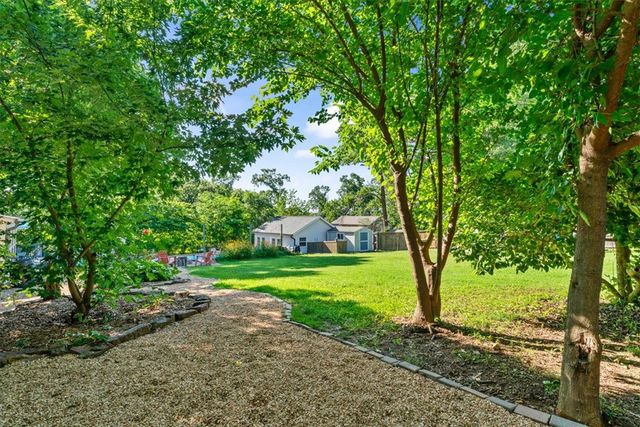 702 Dewoody Drive, Bentonville, AR 72712