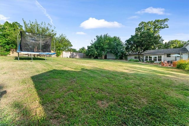 702 Dewoody Drive, Bentonville, AR 72712