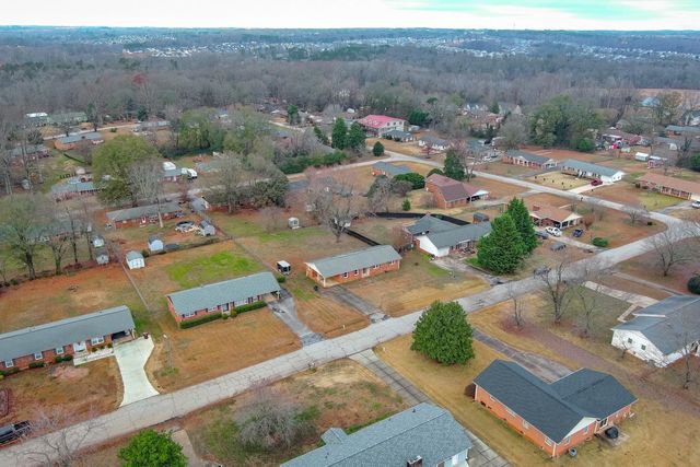 9 Merrimon Avenue, Boiling Springs, SC 29316