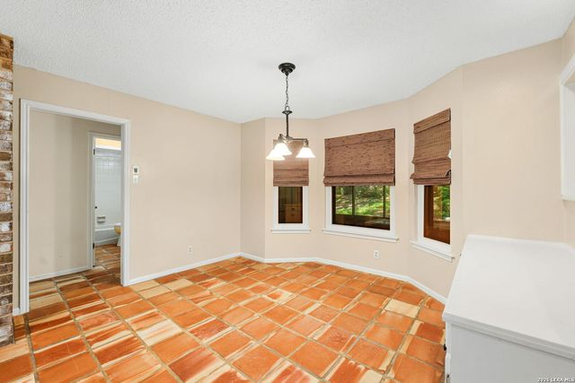 13311 LA VISTA DR, San Antonio, TX 78216