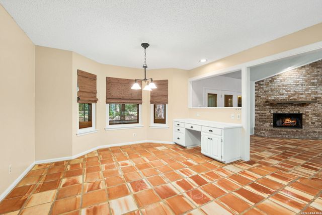 13311 LA VISTA DR, San Antonio, TX 78216