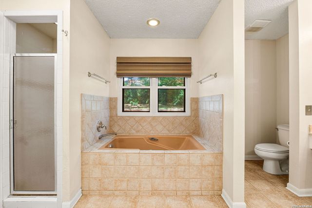 13311 LA VISTA DR, San Antonio, TX 78216