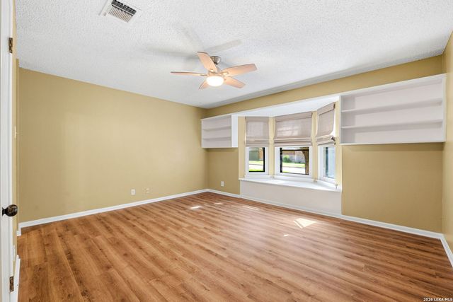 13311 LA VISTA DR, San Antonio, TX 78216