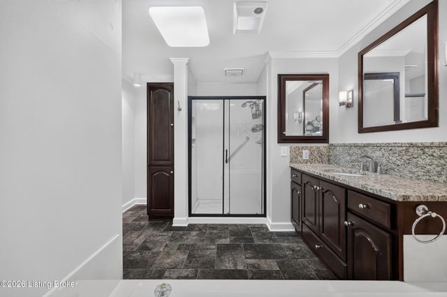 8111& 8113 Acme Way, Louisville, KY 40219
