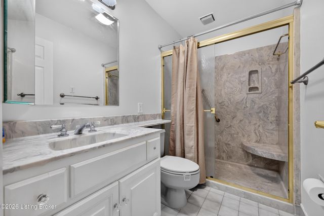 8111& 8113 Acme Way, Louisville, KY 40219