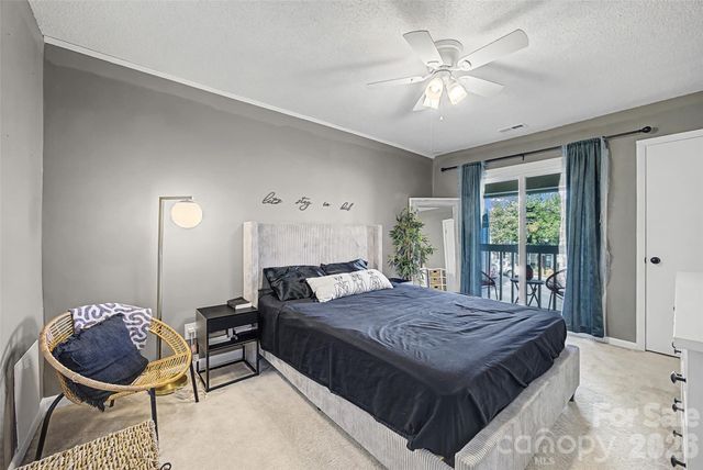 7911 Charter Oak Lane, Charlotte, NC 28226