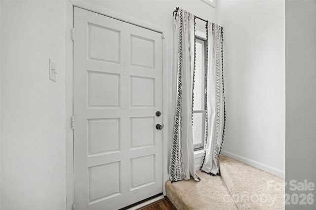 7911 Charter Oak Lane, Charlotte, NC 28226