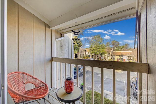 7911 Charter Oak Lane, Charlotte, NC 28226