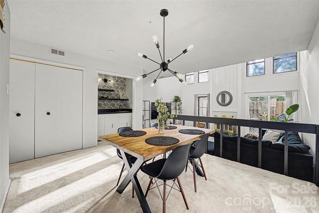 7911 Charter Oak Lane, Charlotte, NC 28226