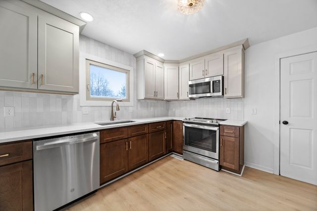 11261 LAY Road, Edinboro, PA 16412