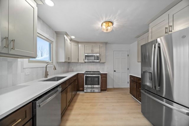 11261 LAY Road, Edinboro, PA 16412