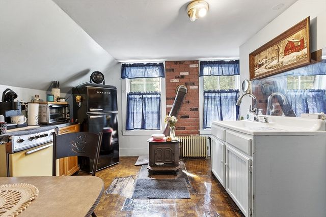 171 South Rd, Templeton, MA 01468