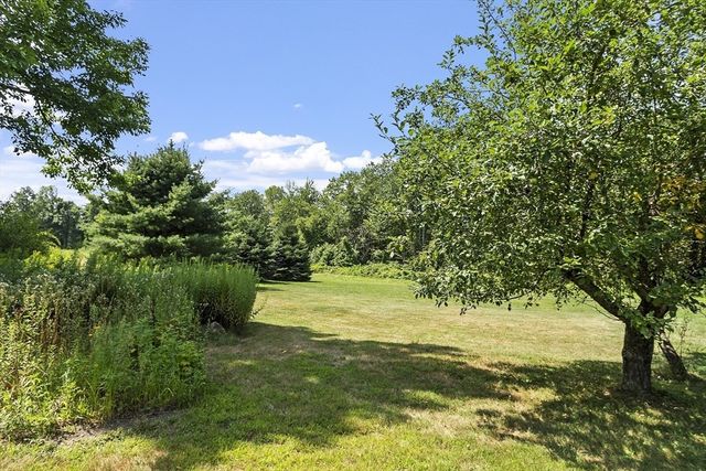 171 South Rd, Templeton, MA 01468