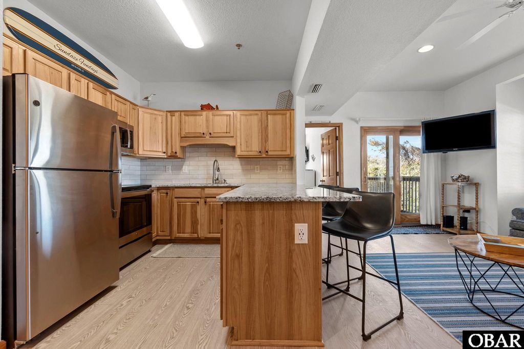 Image 12 of property listing at 2010 S Virginia Dare Trl # 104, Kill Devil Hills, NC 27948