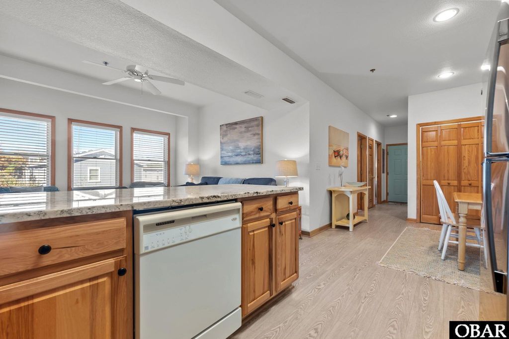 Image 15 of property listing at 2010 S Virginia Dare Trl # 104, Kill Devil Hills, NC 27948