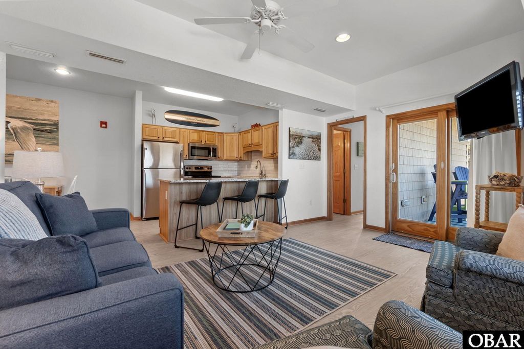 Image 8 of property listing at 2010 S Virginia Dare Trl # 104, Kill Devil Hills, NC 27948