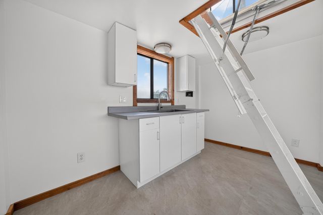 110 N Ritchey Rd, Medical Lake, WA 99022