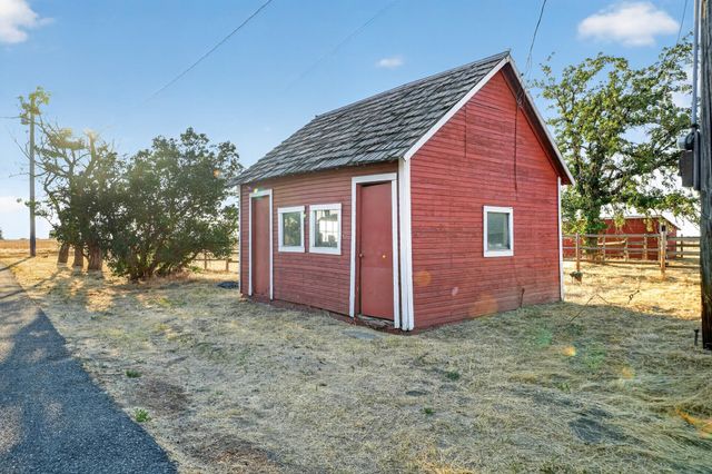 110 N Ritchey Rd, Medical Lake, WA 99022