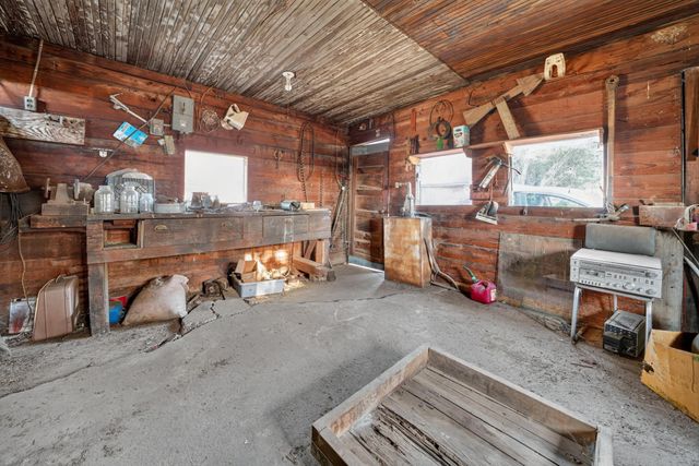 110 N Ritchey Rd, Medical Lake, WA 99022