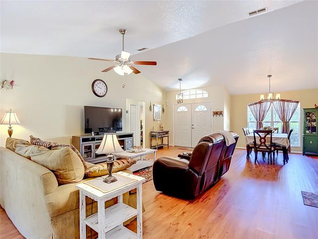7104 QUAIL HOLLOW BOULEVARD, Wesley Chapel, FL 33544