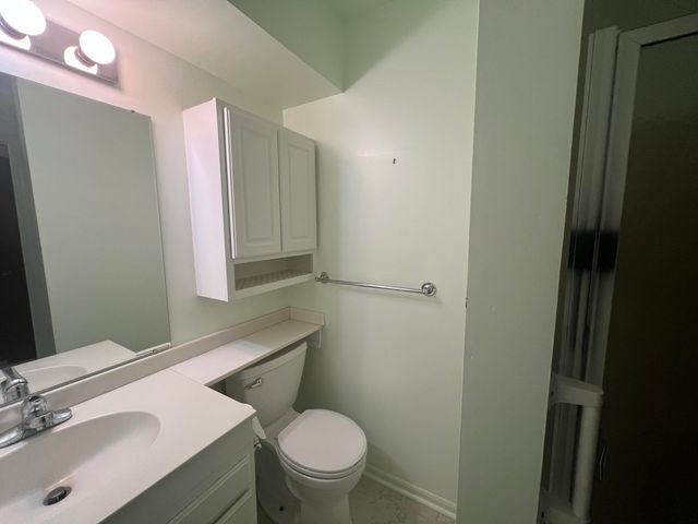 2253 Edington Drive SE, Grand Rapids, MI 49508