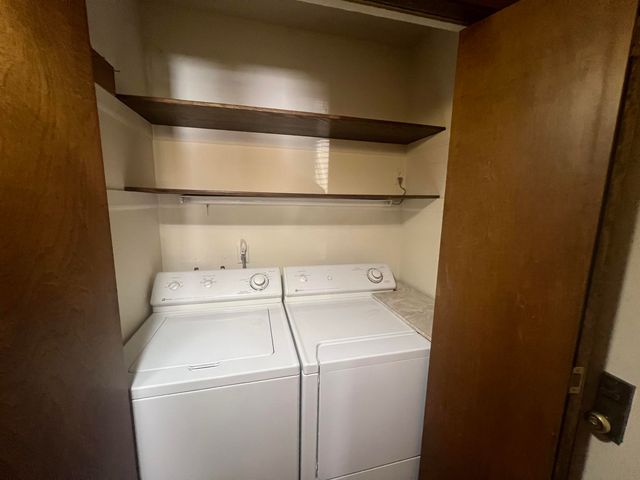 2253 Edington Drive SE, Grand Rapids, MI 49508