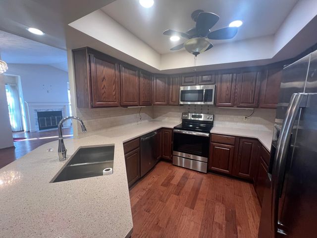 2253 Edington Drive SE, Grand Rapids, MI 49508