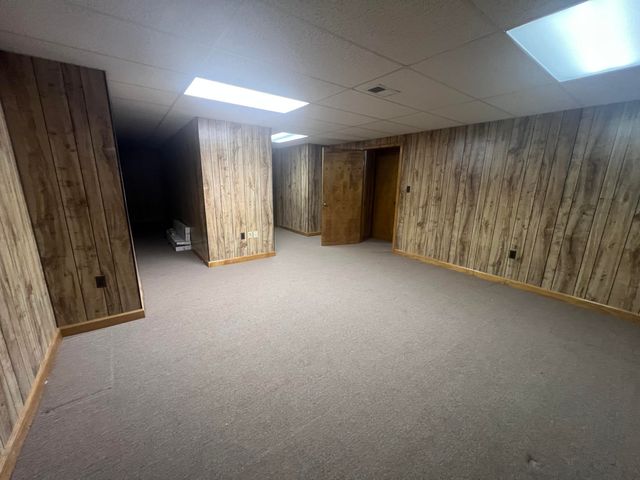 2253 Edington Drive SE, Grand Rapids, MI 49508