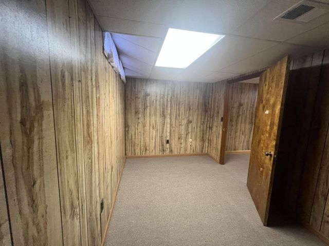 2253 Edington Drive SE, Grand Rapids, MI 49508