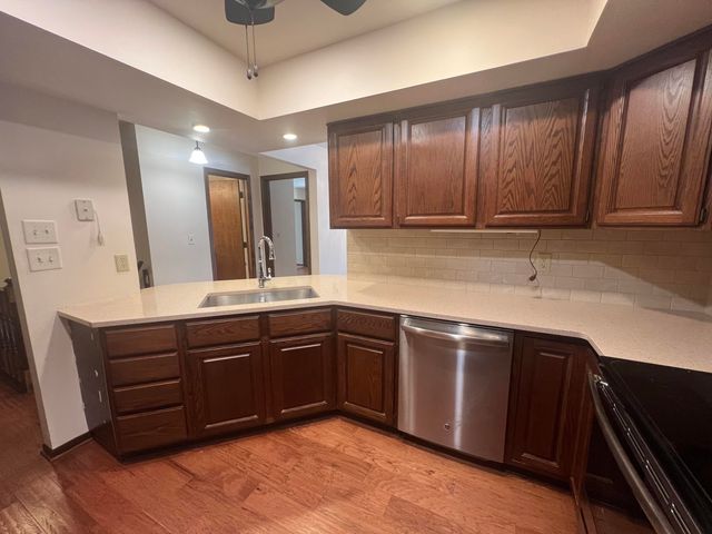 2253 Edington Drive SE, Grand Rapids, MI 49508