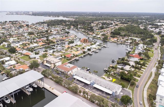 3717 S 46TH AVENUE S 8, St Petersburg, FL 33711