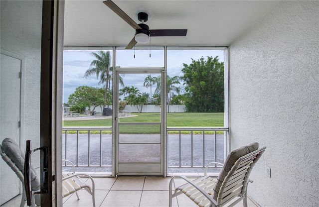3717 S 46TH AVENUE S 8, St Petersburg, FL 33711