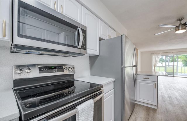 3717 S 46TH AVENUE S 8, St Petersburg, FL 33711