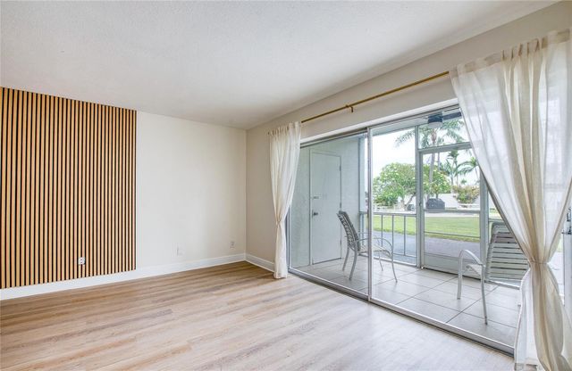 3717 S 46TH AVENUE S 8, St Petersburg, FL 33711