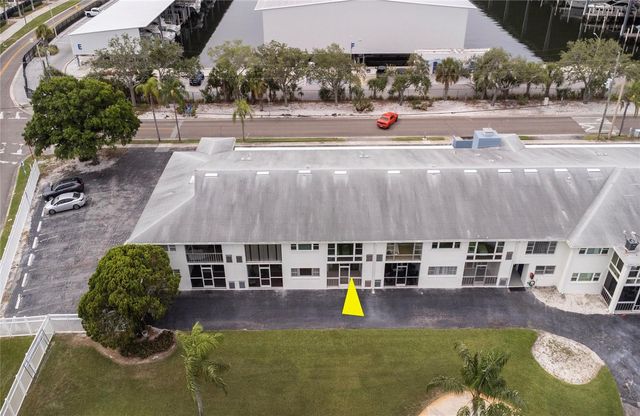 3717 S 46TH AVENUE S 8, St Petersburg, FL 33711