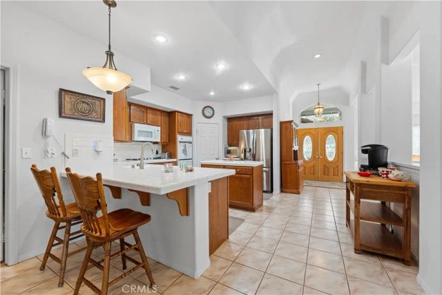 14282 Rock Place, Riverside, CA 92503