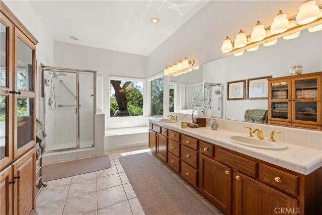 14282 Rock Place, Riverside, CA 92503