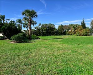 121 15th Avenue, Vero Beach, FL 32962
