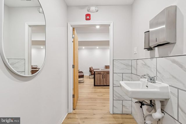 6713-15 OGONTZ AVE, Philadelphia, PA 19126