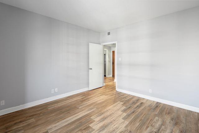 109 N Main St Apt 412, Memphis, TN 38103