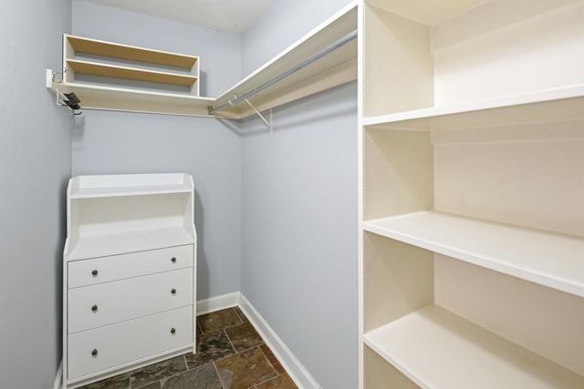 109 N Main St Apt 412, Memphis, TN 38103