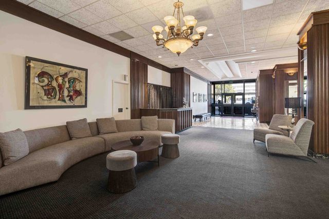 109 N Main St Apt 412, Memphis, TN 38103