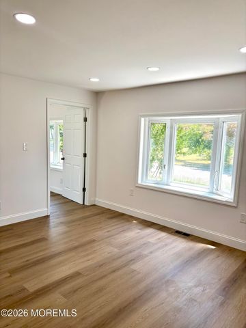 319 Church Street, Lakehurst, NJ 08733