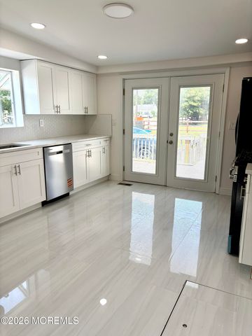 319 Church Street, Lakehurst, NJ 08733