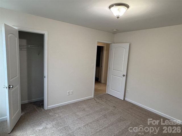 4820 Lynn Lee Circle, Charlotte, NC 28269