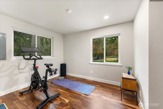 23990 Vinland Terrace NW, Poulsbo, WA 98370