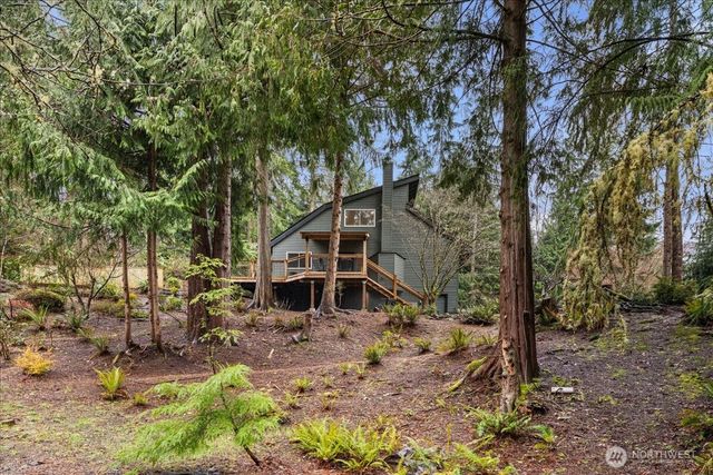 23990 Vinland Terrace NW, Poulsbo, WA 98370