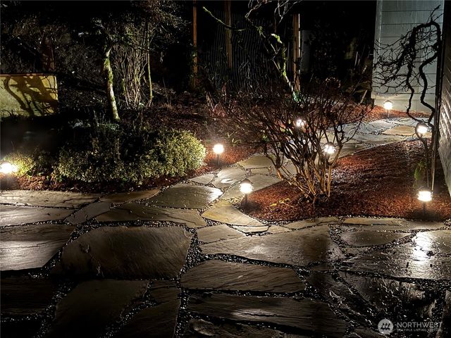 23990 Vinland Terrace NW, Poulsbo, WA 98370