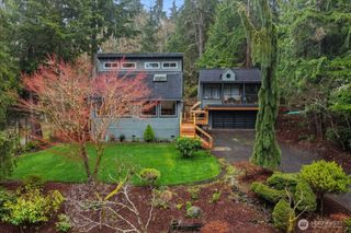 23990 Vinland Terrace NW, Poulsbo, WA 98370
