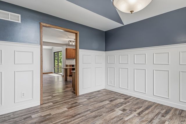 7565 N Clear Creek Road, Huntington, IN 46750
